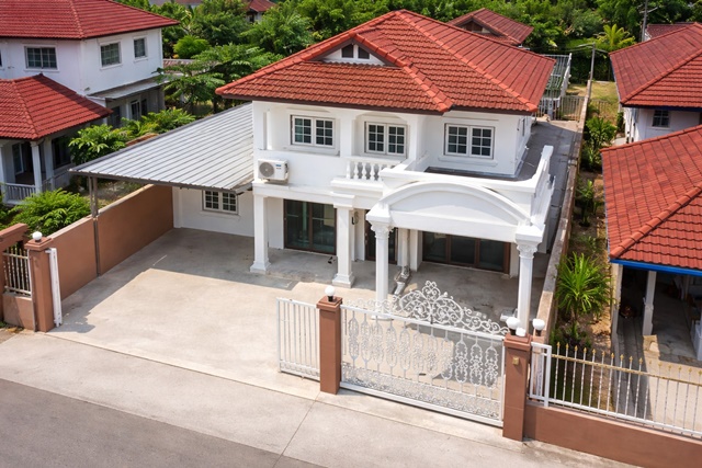 โพธิ์แก้ว 64ตร.ว. บ้านใหญ่มาก 3-4นอน 3-4คัน 256ตร.ม.ประเสริฐมนูกิจ40-44 นวมินทร์111 ตลาดปัฐวิกรณ์ 900ม.  DIY Chocolate Ville 1.74กม.