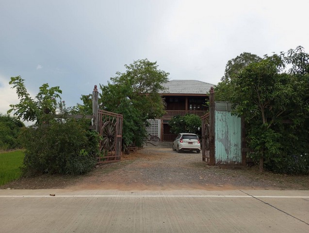 ที่ดินบ้านพร้อมโอนเจ้าของขายเอง ให้เช่าบ้านไม้ถ่ายหนังถ่ายละคร MV โฆษณา หนังสั้น คอนเท้นท์ บ้านสวยวิวทุ่งนา ไทรน้อย 0968821857