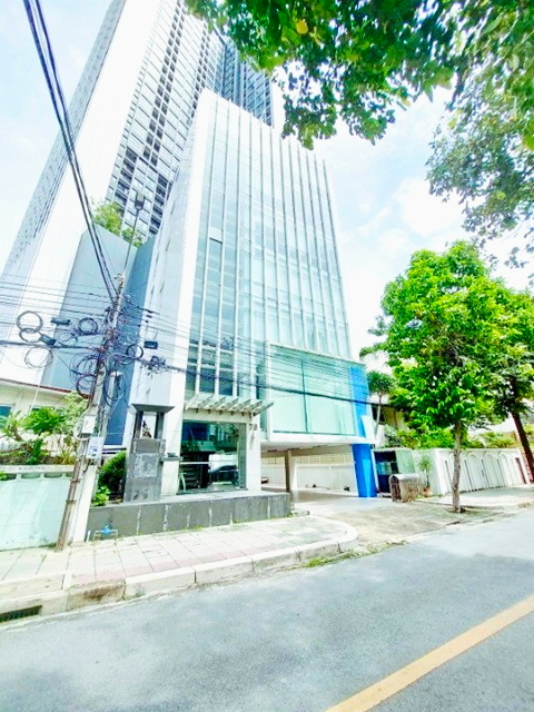 Stand Alone คิงเพาเวอร์ BTSเซนต์หลุยส์ 800ม.มหานคร 850ม ใจกลางสาทร อาคารพาณิชย์ 7 ชั้น 1285 ตร.ม.