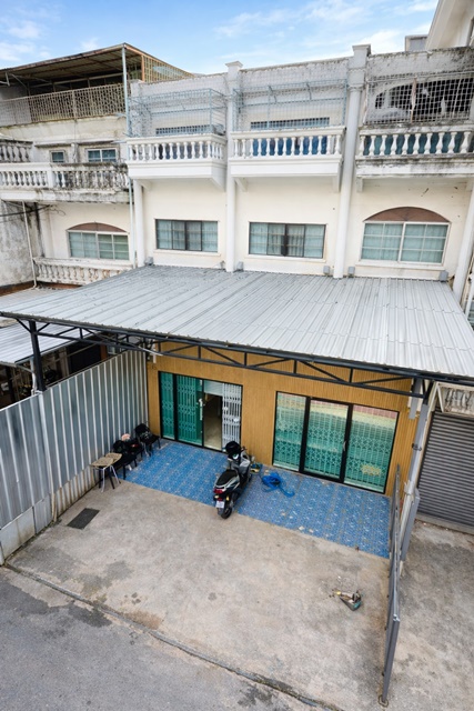 เซ็นทรัล เวสต์เกต 500 ม. ให้เช่าอาคารพาณิชย์ 2 คูหา 24 ตร.วา. 400 ตร.ม.MRT ตลาดบางใหญ่ 500 ม. บางใหญ่ ทำเลค้าขาย และสำนักงานศักยภาพสูง