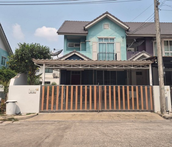 HS 1813 ขายทาวน์เฮ้าส์ 2 ชั้น หลังมุม เดอะโฟริเอช รังสิต คลอง4 ลาดสวาย ลำลูกกา ปทุมธานี