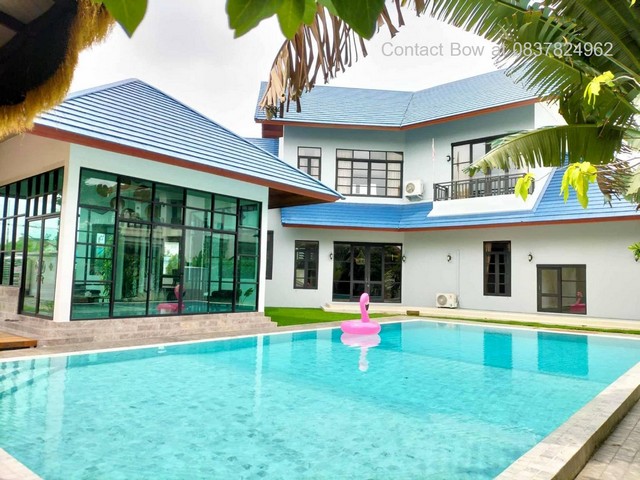 ขายบ้านเดี่ยวสไตล์บาหลีหลังใหญ่  พร้อมสระว่ายน้ำ  ใกล้ซีคอนสแควร์