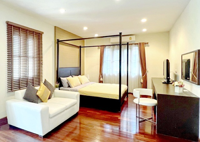 บิ๊กซี เชียงใหม่ ดอนจั่น 3 กม.ให้เช่าคฤหาสน์สุดหรู จัดเต็มเฟอร์ฯ พร้อมสวน 34นอนม.พายัพ 900ม. สันกำแพง