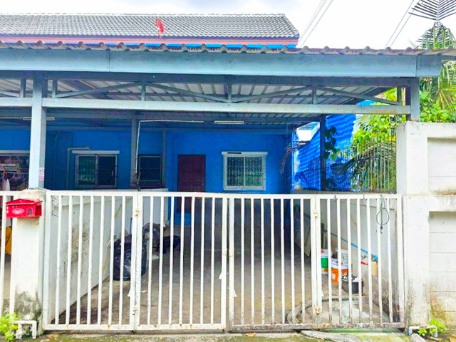 ฺฺMRT มีนบุรี 350 ม.Big C สุวินทวงศ์ 800 ม.  ให้เช่าทาวน์เฮ้าส์ 2 ชั้น 21ตร.วา. 2 นอน 2 น้ำ ซ.หทัยราษฎร์ 1-7  ตลาดมีนบุรี 1 800 ม.