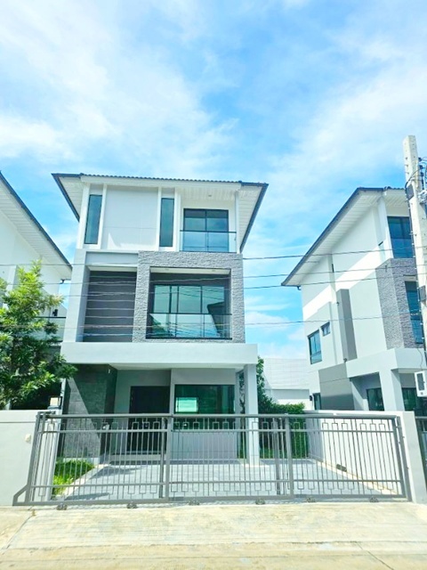 ให้เช่าบ้าน 3 ชั้นศุภาลัย 50 ตร.วา. 250 ตร.ม.  4 น้ำ ตลาดถนอมมิตร 2 กม. เพลินนารี่ มอลล์ 2.1กม.4นอน ไปรษณีย์ สายไหม  1.2 กม.