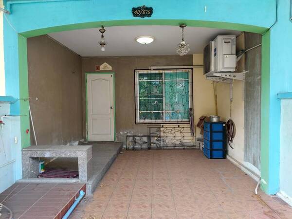 ขาย ทาน์เฮาส์ ม. เคซี 8 รามอินทรา ถ. ไทยรามัญ สามวาตะวันตก คลองสามวา กทม. 10510