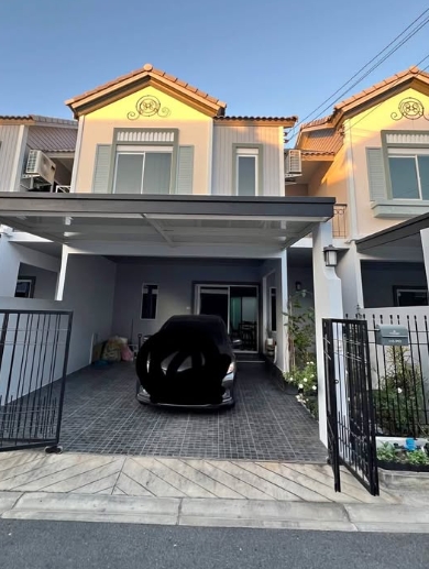 ให้เช่าทาวน์โฮมไลฟ์ อิน เดอะ การ์เด้น สุขุมวิท-บางแสน บ้านสวน ต.ห้วยกะปิ อ.เมือง จ.ชลบุรี