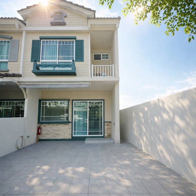 นานาชาติคอนคอร์เดียน 1.3 กม.ให้เช่าทาวน์โฮม 2 ชั้น ฟังก์ชัน 2นอน 3น้ำ บางนา กม.7  21 ตร.วา. เมกาบางนา 900 ม.