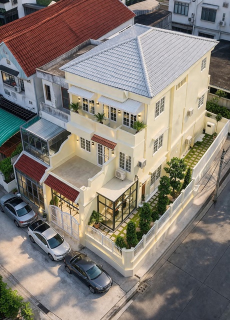 MRT ลาดพร้าว 71 800 ม. ตลาดโชคชัย 4 700 ม. ถ.โชคชัย 4 ซอย 68-74  ทาวน์โฮม 3 ชั้น หลังมุม 4นอน 3น้ำ 36ตร.ว. 244 ตร.ม.