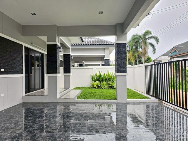 ขายบ้านเดี่ยวสร้างใหม่พัทยา ห้วยใหญ่ อำเภอบางละมุง  จังหวัดชลบุรี