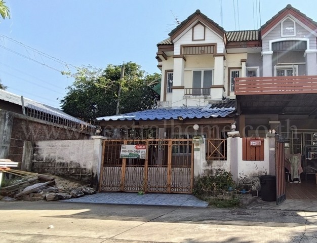 ทาวน์เฮ้าส์ บ้านกฤษณา ซอยร่มเกล้า 12 ใกล้ ARL สถานีลาดกระบัง