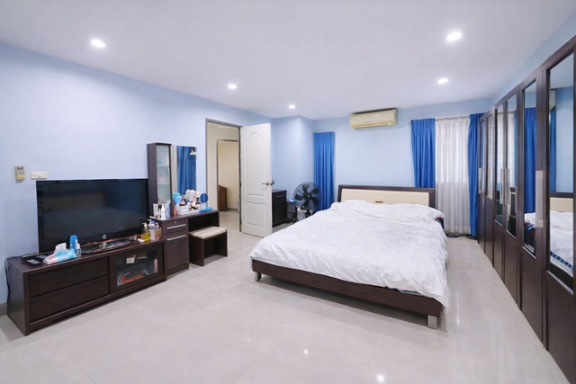 สุขุมวิท85 2นอน ใหญ่มาก คอนโดรีเจ้นท์โฮม4 ทำเล BTSอ่อนนุช 700ม. 65 ตรม.ฟังก์ชันลงตัว