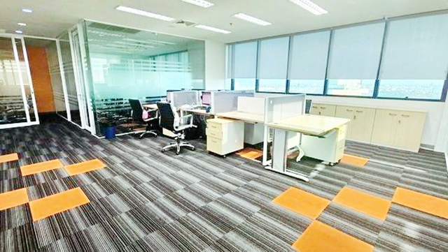 เซ็นทรัล บางนา 10 ม. ให้เช่า บนชั้นที่ 16-19 วิวเมืองสวย 186 ตร.ม.อาคารเซ็นทรัล ซิตี้ ทาวเวอร์ บางนา   บิ๊กซี บางนา 200 ม.