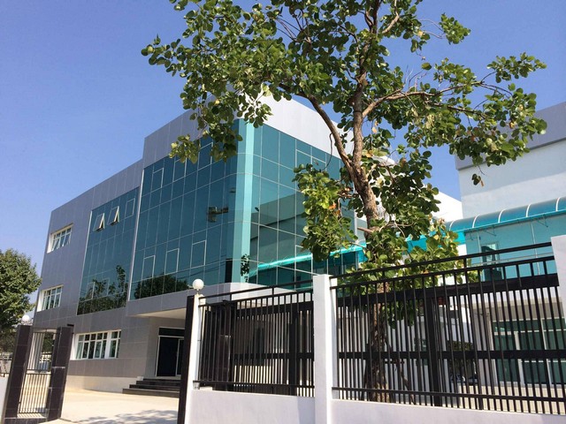 ขายอาคาร 3 ชั้น และ 2 ชั้น 2785 ตรม. บนเนื้อที่ 2 ไร่ 2 งาน ถนนเสรีไทย ใกล้นิด้า ใกล้เดอะมอลล์​บางกะปิ​