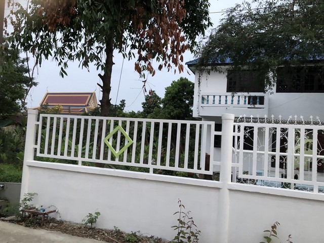 ใกล้ปีใหม่ดูทรัพย์มีมูลค่า  บ้านปูน 1 ชั้น ต.บางเลน อ.บางใหญ่ 100 วา แหล่งเจริญ  นนทบุรี เนื้อที่ ราคาคุยได้ค่ะ