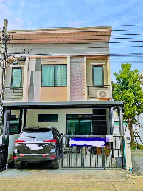 ราชพฤกษ์-รัตนาธิเบศร์ MRT บางรักใหญ่ 3.2 กม.หลังมุม เดอะทรัสต์ 3 นอน  ปากเกร็ด ให้เช่าทาวน์เฮ้าส์ 2 ชั้น2 น้ำ ตลาดสดท่าอิฐ 2.6 กม.