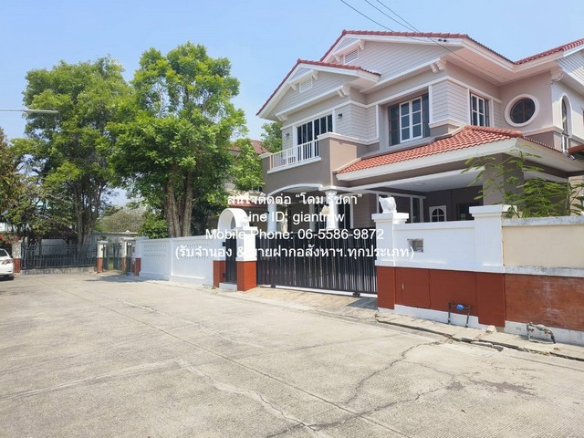 บ้าน ขายบ้านเดี่ยว 2 ชั้น รีโนเวทแล้ว ในหมู่บ้าน ถ.รังสิต-นครนายก คลอง 2 72.20 ตร.ว. (ใกล้ฟิวเจอร์พาร์ค รังสิต) ราคา 5.49 ล้านบาท (โอนฟรี) FOR SALE!! บ้านเดี่ยว 2 ชั้น รีโนเวทแล้ว มีเนื้อที่มาก มีบรรยากาศร่มรื่น เงียบสงบ และมีสภาพแวดล้อมส่วนตัวที่ดี