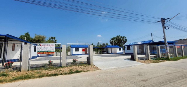 ให้เช่า บ้านน็อกดาวน์สร้างใหม่ สไตล์โมเดิร์น ทำเลดี ซอยบ้านหม้อ 3/1 จ.เพชรบุรี