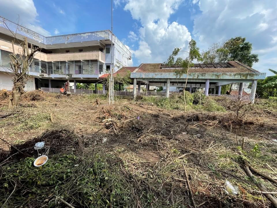 BH3858 ให้เช่าอาคารขนาดใหญ่ 1800 ตร.ม. ถนนบางแวก ระหว่างกาญจนาภิเษก – พุทธมณฑลสาย 2