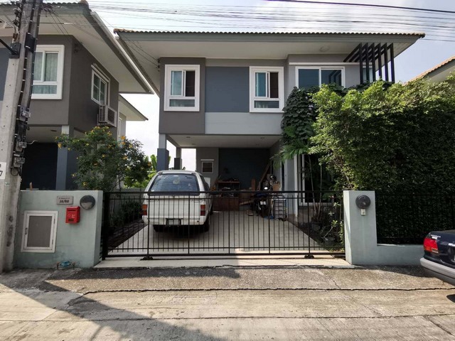 ขายบ้านเดี่ยว  หมู่บ้านลภาวัน 21 ซอยบางพลับ 15 นนทบุรี