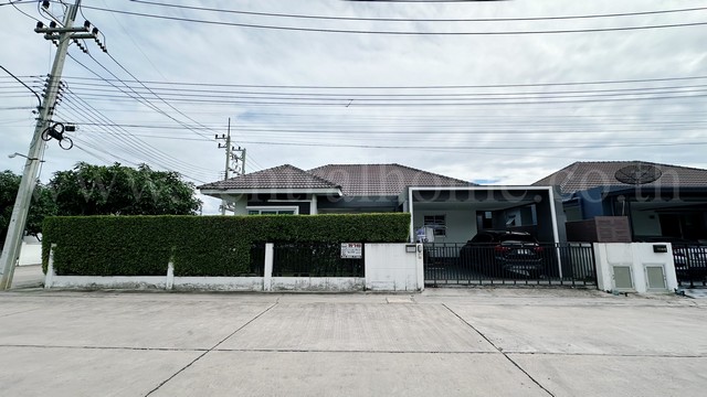 บ้านเดี่ยว เดอะทาวน์ - บางแขม นครปฐม บ้านสวย หลังมุม