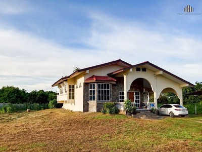 บ้านเดี่ยวสุดซอยพร้อมอยู่พื้นที่กว้าง ต.หัวสำโรง อ.แปลงยาว จ.ฉะเชิงเทรา