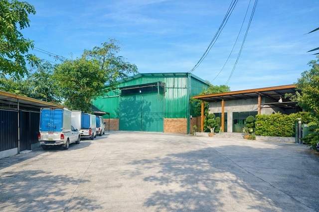 โกดังพร้อมสำนักงาน หาดใหญ่ ตลาดสดบ้านพรุ360ม.ใกล้ ขนาดที่ดิน 1ไร่ หรือ 400ตร.ว.  1400 ตร.ม.  ศักยภาพในหาดใหญ่  เทศบาลเมืองบ้านพรุ 900 ม.