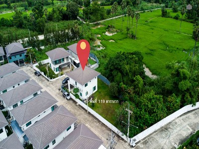 บ้านเดี่ยวแปลงมุม พื้นที่ใหญ่ที่สุดในโครงการ  หมู่บ้านภัทรีดา อเวนิว 2 (Patreeda Avenue 2) สามโคก ปทุมธานี  ที่ดิน 118.9 ตร.วา