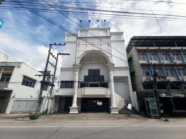 ขาย สำนักงาน แม่สอด ถนนอินทรคีรี จังหวัดตาก ราคาโปรโมชั่น ลดพิเศษ