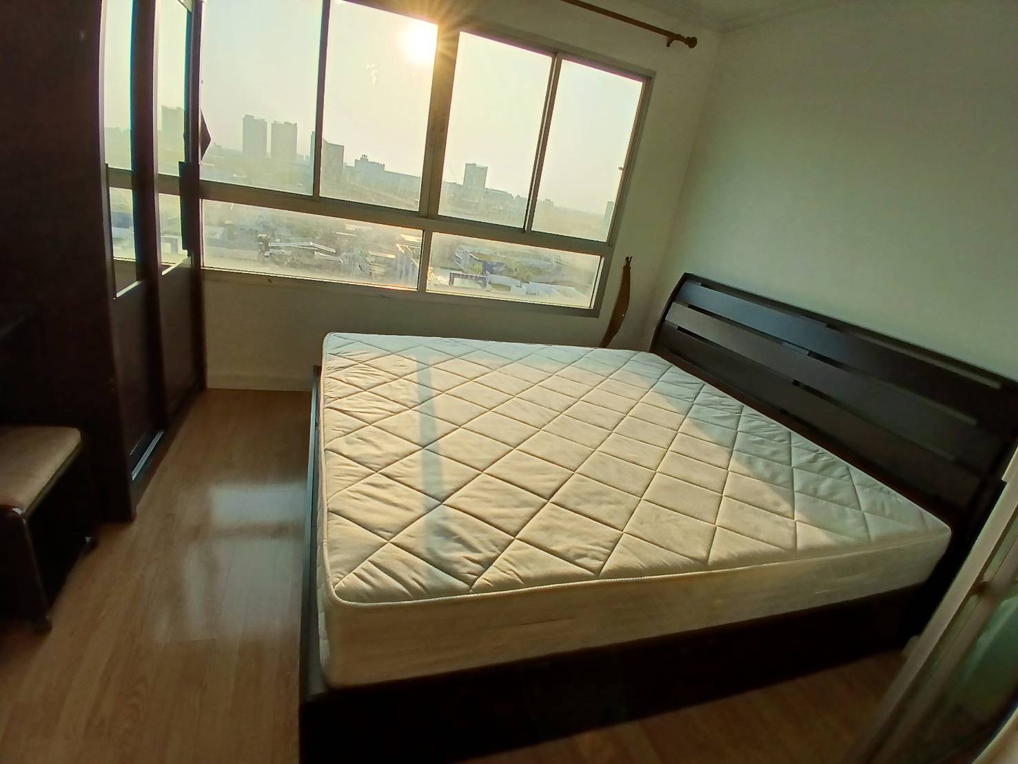 ให้เช่า คอนโด ลุมพินี วิลล์ บางแค ติด MRT สถานีบางแค เดอะมอลล์ บางแค