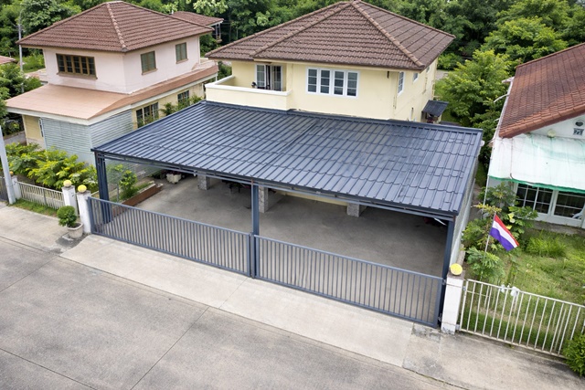 ตลาดเมืองใหม่คลอง 4 700 ม. ศูนย์การแพทย์และฟื้นฟูบึงยี่โถ 950ม. บ้านเดี่ยว 2 ชั้น 3นอน 2น้ำ  52 ตร.ว. 210 ตร.ม. ถ.รังสิต-นครนายก