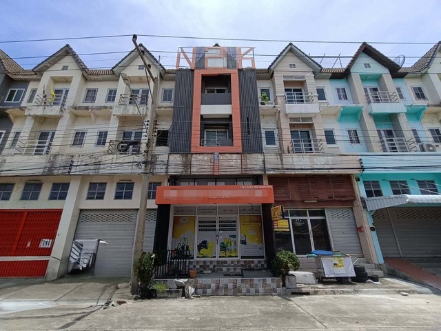 ขายอาคารพาณิชย์  หมู่บ้านสถาพร ถนนรังสิต-นครนายก ปทุมธานี
