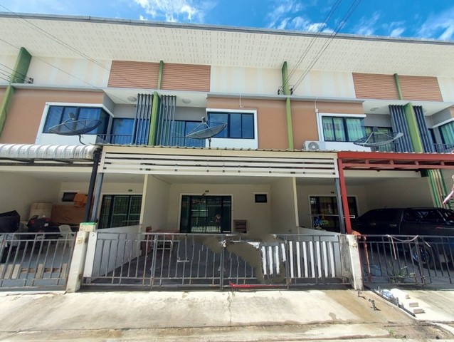 ขายทาวน์โอม เอสซี วิลเลจ อีสเทิร์น-บ่อวิน ถนนเข้านิคมอีสเทิร์นซีบอร์ด ศรีราชา ชลบุรี