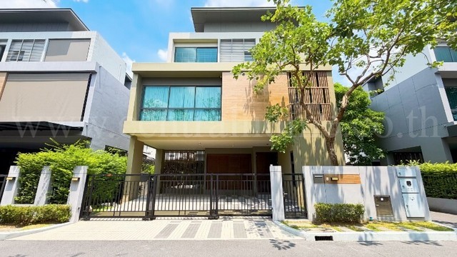 บ้านเดี่ยว 3 ชั้น แกรนด์ บางกอก บูเลอวาร์ด ราชพฤกษ์ - พระราม 5 แต่งครบ พร้อมเข้าอยู่