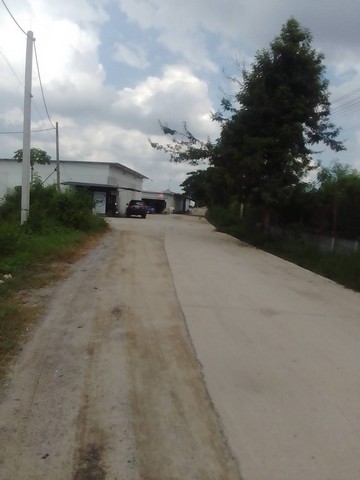 โกดัง ที่ดินให้เช่า บางตะไนต์ ปากเกร็ด 1 BR 400 ตร.วา 12000 B. ใกล้กับ ใกล้วัดป่าเลไลย์ อ.ปากเกร็ด ราคางาม