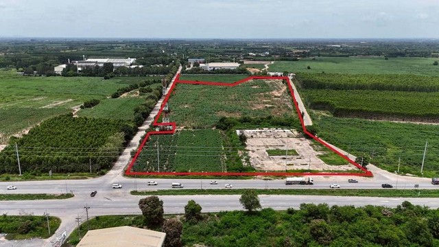 ขายที่ดินติดถนน 331 ทำเลดี แปลงสวย หัวถนน พนัสนิคม ชลบุรี  FP-L01498