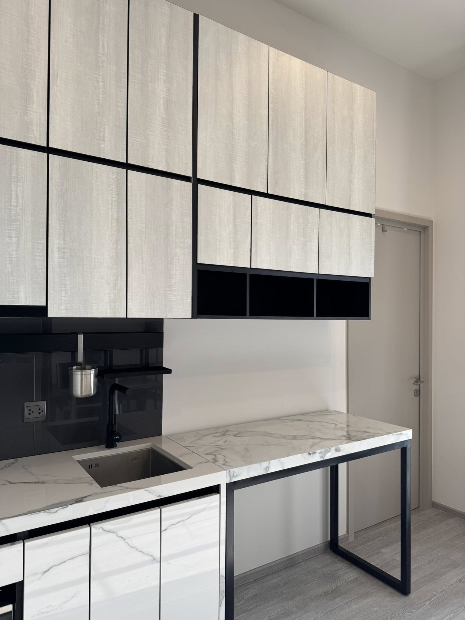 The Line Sukhumvit 101 beautiful view peaceful comfortable 28th floor BTS Punnawithi