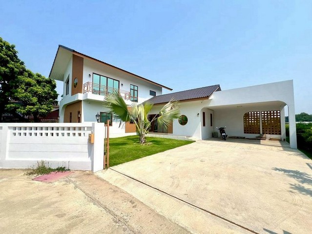 บ้านสร้างใหม่ เฟอร์นิเจอร์ครบตกแต่งสวย สไตล์โมเดิร์นมินิมอล สันทราย