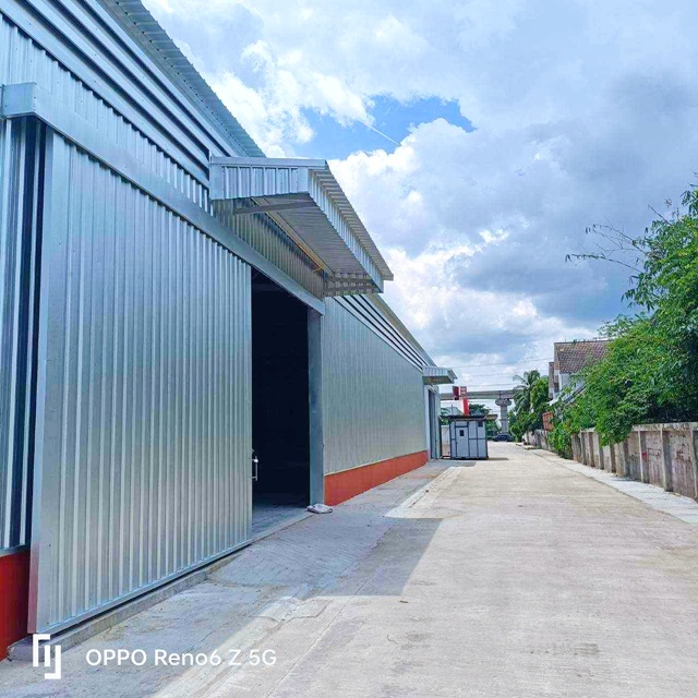 ให้เช่าโกดังใหม่ พร้อมออฟฟิศ 360ตร.ม รามอินทรา80-90 MRTบางชัน 600ม.โกดังสุดท้าย  รถเทรลเลอร์เข้า-ออกได้สะดวก รพ.นวมินทร์ 9 2.8 กม.