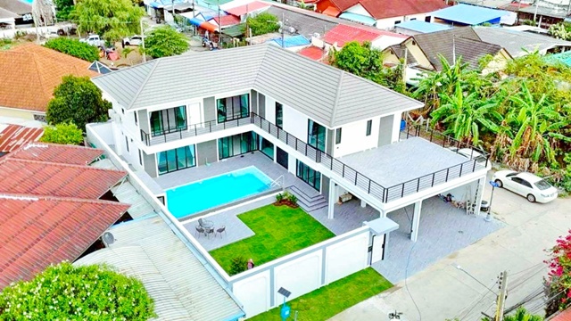 Pool Villa บ้านหรู พระประภานิมิตร 5-11  5 นอน 6 น้ำตลาดหนองปรือ 700 ม. 130ตร.ว. 450ตร.ม. เฟอร์  ใกล้ถนนสุขุมวิท พัทยา