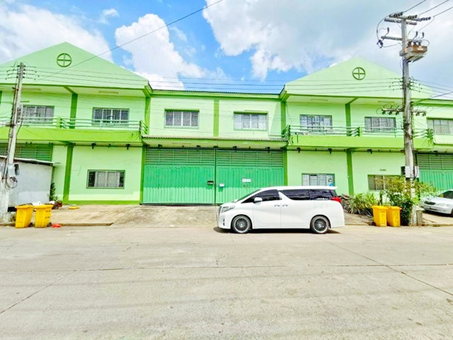 มินิแฟคตอรี่  270 ตร.ม. โกดังพร้อมออฟฟิศ 2 ชั้น ใกล้ ตลาดบางน้ำจืด 1.2 กม. 100 ตร.ว.1 นอน 3 น้ำ รองรับธุรกิจ หรือคลังสินค้า