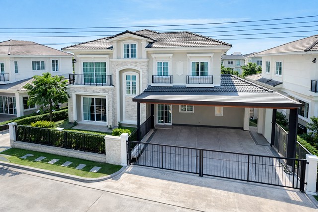 คฤหาสน์เฟอร์ครบ  2ชั้น 4นอน ลดค่าเช่า 50%  4น้ำ ใกล้ แฟชั่นไอส์แลนด์ 50 ตร.ว. 200 ตร.ม. บ้านเดี่ยวหรูหรา นวมินทร์ เดอะมอลล์บางกะปิ 3 กม.