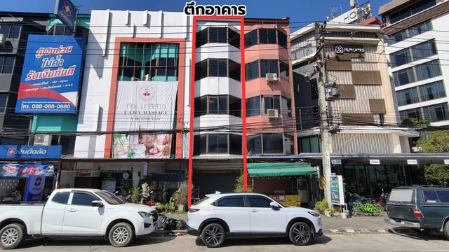 ขายอาคารพาณิชย์ 5 ชั้น ใกล้นิมมาน ใกล้เมญ่า ถนนหลัก พื้นที่ 360 ตร.ม