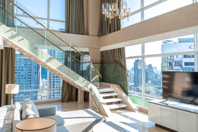BH3985  ให้เช่า Penthouse Duplex สุขุมวิท 59 ชั้นสูงสุด 165–195 ตร.ม. ใกล้ BTS ทองหล่อ คอนโดหรูใจกลางเมือง