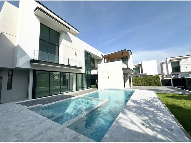 ขายบ้านเดี่ยว 2 ชั้น Luxury Pool Villa หลังมุม 182 ตรว. The Master เอกมัย รามอินทรา รามอินทรา 39 บ้านใหม่มือ1 ฮวงจุ้ยดีที่สุดในโครงการ
