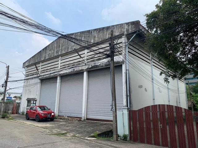 ให้เช่าโกดังย่านแจ้งวัฒนะหลักสี่ 437ตร.ม.เหมาะสำหรับยิมฟิตเนสโชว์รูมสินค้าร้านอาหารขนาดใหญ่ ใกล้MRTศูนย์ราชการ