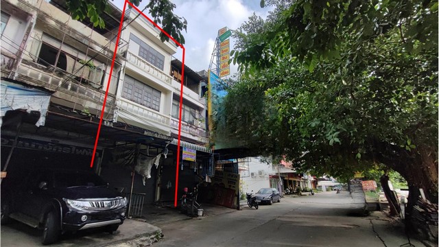 ตึก ตึกลำลูกกา  ใกล้กับ สถานีไฟฟ้าลำลูกกา 2900000 BAHT 2Bedroom 0 RAI 0 ngan 20 ตาราง-วา คุ้มทั้งอยู่คุ้มทั้งลงทุน