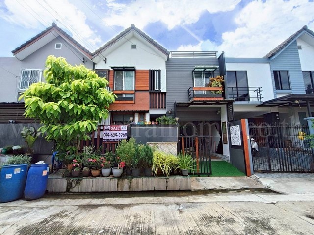 ทาวน์เฮ้าส์ ไรมอนด์ พาร์ค บางปลา 12 บางพลี - สมุทรปราการ ทำเลดี