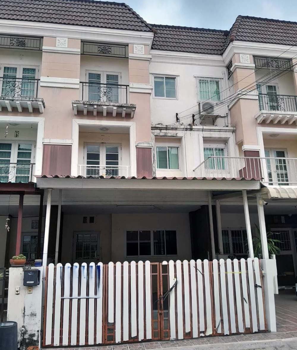 ขาย ทาวน์เฮ้าส์ สรัญธร พุทธบูชา 36  เขต ทุ่งครุ จังหวัด กรุงเทพมหานคร