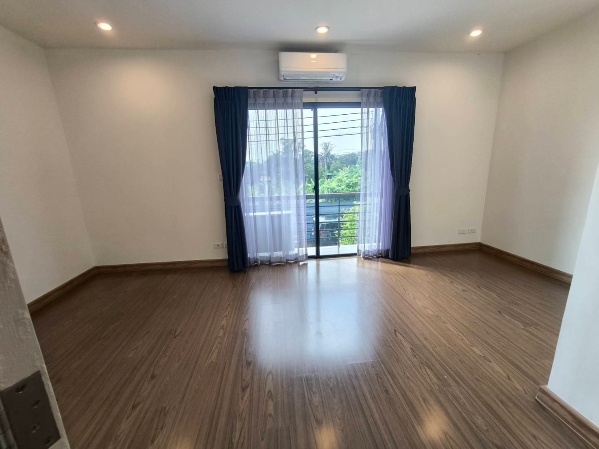 ขายทาวน์โฮม 2 ชั้น ทาวน์โฮม 2 ชั้น 18.8 ตร.ว. หมู่บ้านเนเชอร่า เทรนด์ รัตนาธิเบศร์-ราชพฤกษ์